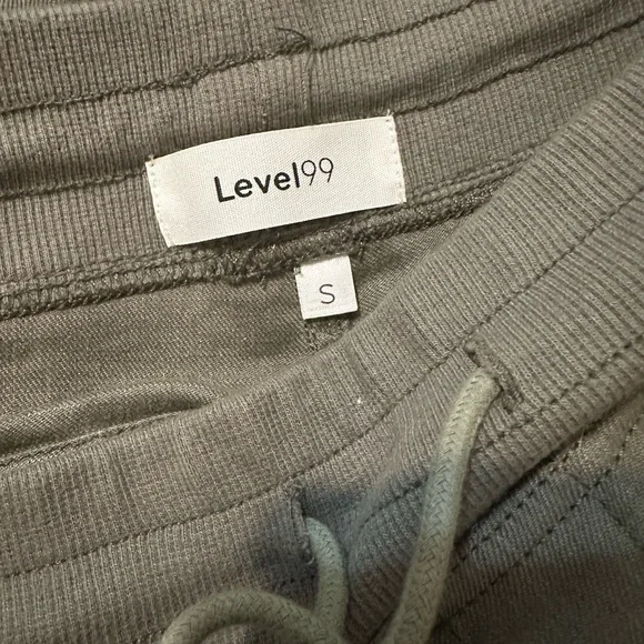 Level 99 Dark Olive Cargo Pants - Picture 4 of 4